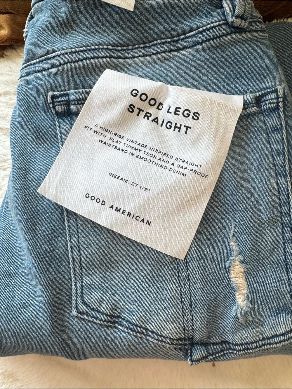 Good American Good Legs Straight High-Rise Jeans - Light Blue